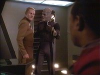Der Jem'Hadar möchte mit Odo in den Gamma Quadranten.