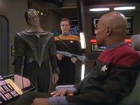 Sisko hat Dukat und die cardassianischen Ratsmitglieder gerettet.