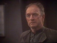 Bilby hat O'Briens wahre Identität erfahren.