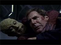 Archer kämpft gegen Silik.