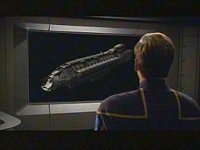 Die Enterprise hat ein fremdes Frachtschiff entdeckt.