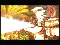 Kontaminationsagenten neutralisieren einen Außerirdischen.