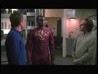 Tret berichtet, was hinter dem Virus steckt.