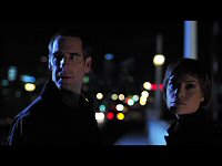 Archer und T'pol landen im 21. Jahrhundert.