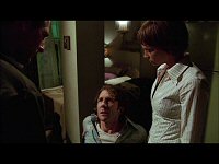 Archer und T'Pol spielen guter Cop, böser Cop.