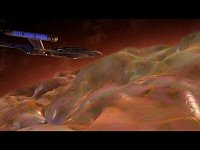 Die Enterprise rettet eine Kapsel aus einer Verzerrung.