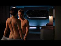 T'Pol und Trrip verbringen eine romantische Nacht.