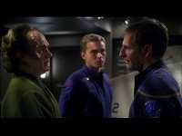 Phlox und Trip versuchen Archer zu überzeugen.