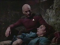 Picard und Beverly sind in eine Höhle gestürzt