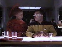 Guinan und Geordi.