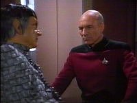 Admiral Jarok erzählt, warum er übergelaufen ist.