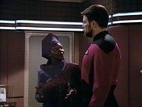 Guinan will Riker helfen.