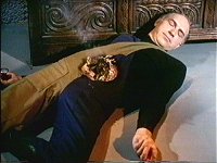 Dr. Brown ist ein Androide.