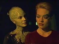 Die Borgkönigin erzählt Seven den Grund ihrer Rückkehr.