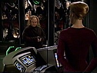 Kurros versucht Seven zu überreden, sich ihnen anzuschließen.